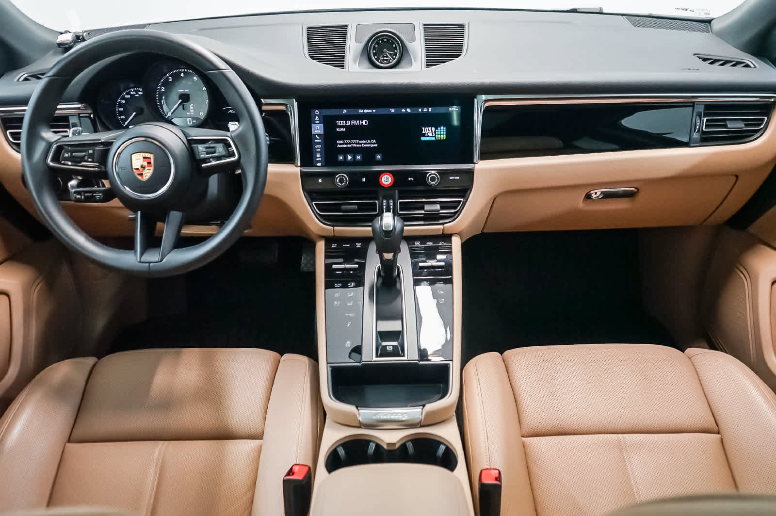 Certified 2026 Porsche Macan S AWD/4WD image 15