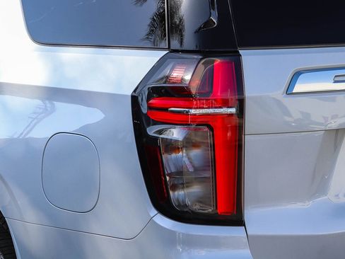 Used 2022 Chevrolet Tahoe High Country w/ Premium Package 2 image 14