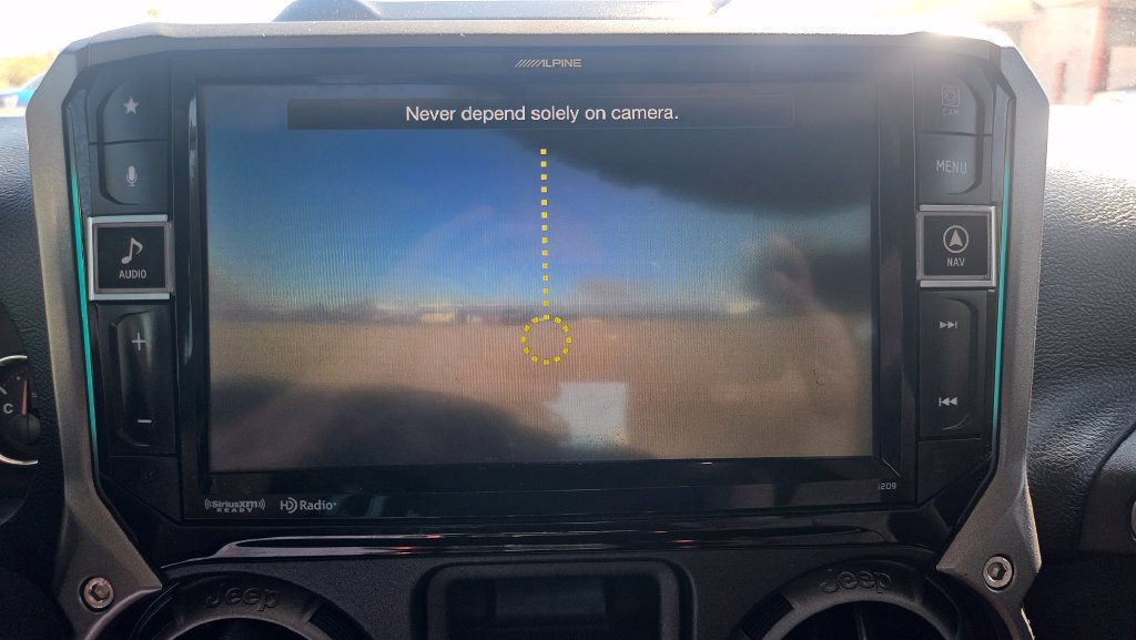 Used 2016 Jeep Wrangler Sport w/ Connectivity Group AWD/4WD image 32