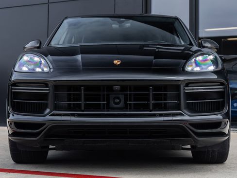 Certified 2023 Porsche Cayenne Turbo GT AWD/4WD image 8