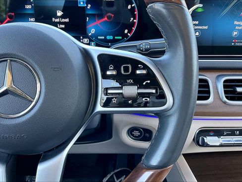 Used 2020 Mercedes-Benz GLE 450 4MATIC image 48