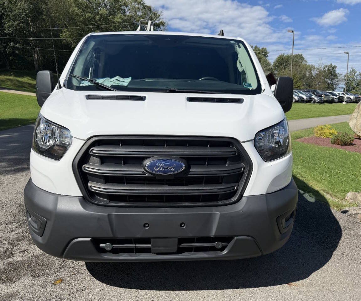 Used 2020 Ford Transit 250 Low Roof RWD image 3
