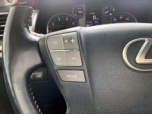 Used 2013 Lexus LX 570 4WD image 23