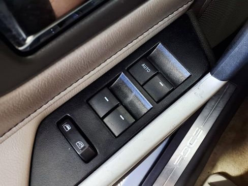 Used 2011 Ford Edge Limited w/ 301A Rapid Spec Order Code image 25