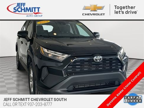 Used 2023 Toyota RAV4 XLE image 1