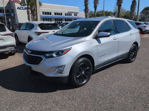 Used 2020 Chevrolet Equinox LT image 4