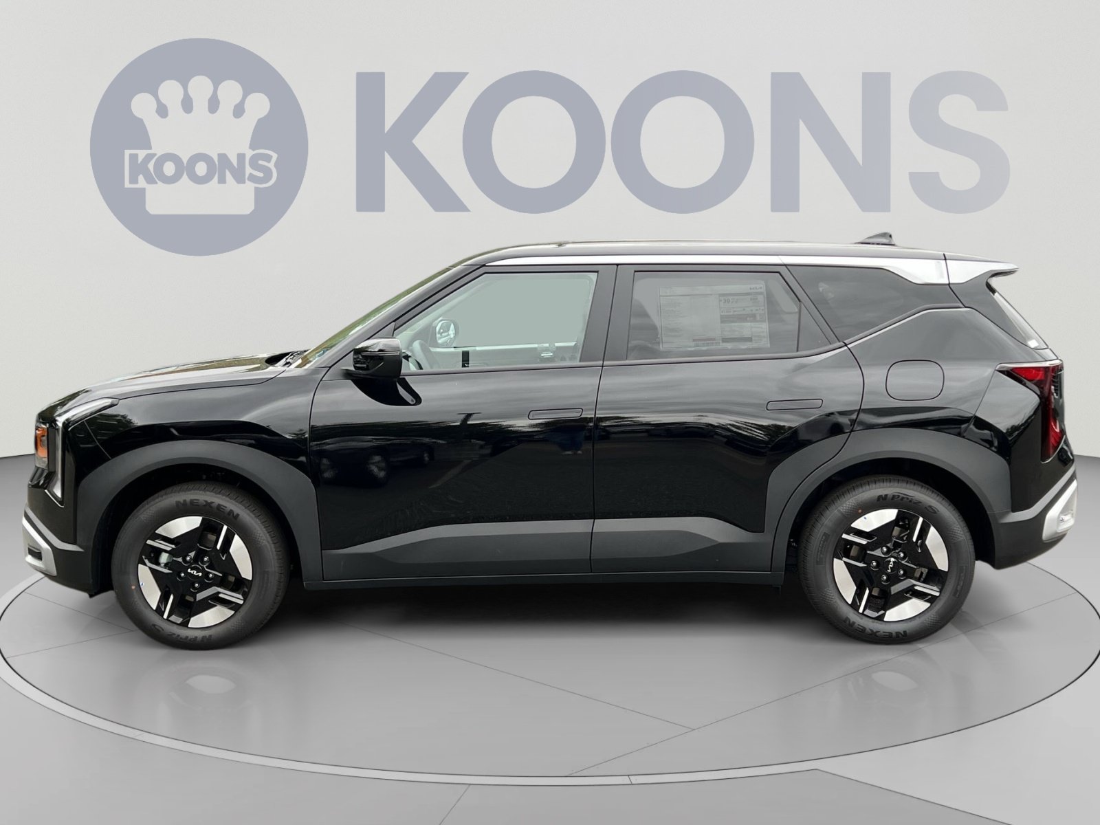 New 2027 Kia Seltos LX FWD image 2
