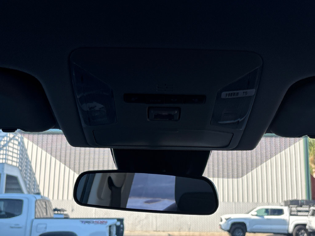 Certified 2025 Toyota RAV4 LE AWD/4WD image 23