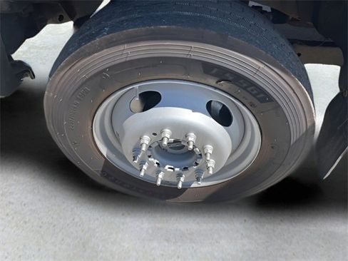 Used 2012 Ford F450 XL image 32