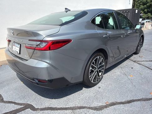 Used 2026 Toyota Camry XLE FWD image 10