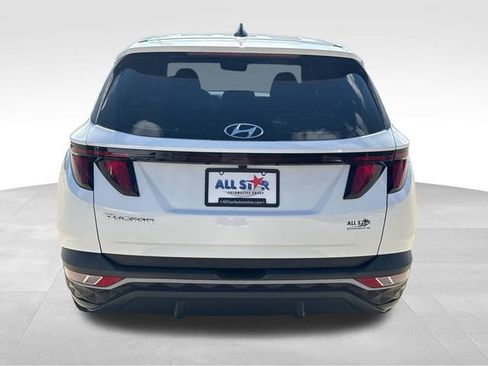Used 2023 Hyundai Tucson SE image 8
