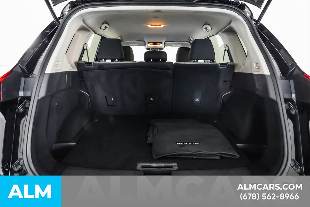 Used 2023 Nissan Rogue SV FWD image 21