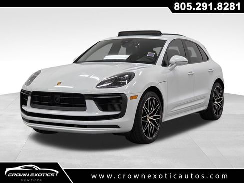Used 2023 Porsche Macan S AWD/4WD image 3