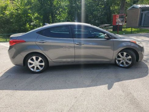 Used 2013 Hyundai Elantra Limited FWD image 7