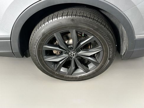 Used 2024 Volkswagen Tiguan S FWD image 11