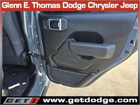 Used 2025 Jeep Wrangler Unlimited Sport S 4xe AWD/4WD image 32