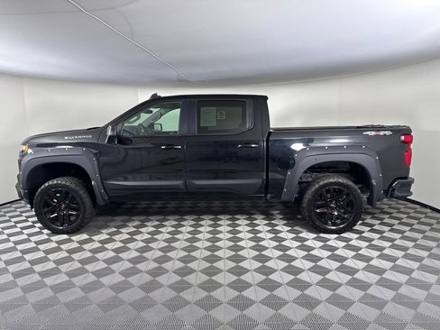 Used 2019 Chevrolet Silverado 1500 RST AWD/4WD image 2