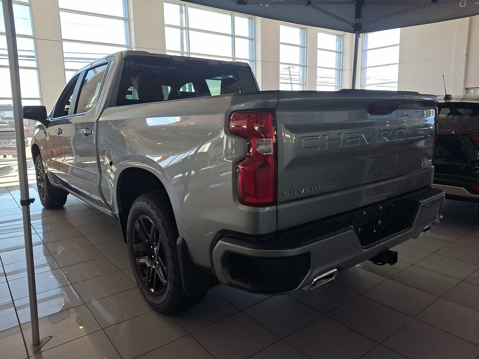 New 2026 Chevrolet Silverado 1500 RST w/ Z71 Off-Road Package AWD/4WD image 3