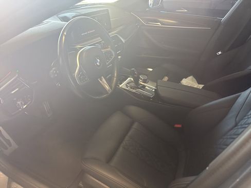 Used 2023 BMW 540i xDrive w/ M Sport Package image 5