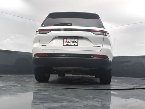 Used 2023 Jeep Grand Cherokee Limited w/ Black Appearance Package image 50