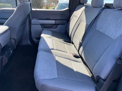 Used 2022 Ford F150 XLT image 14