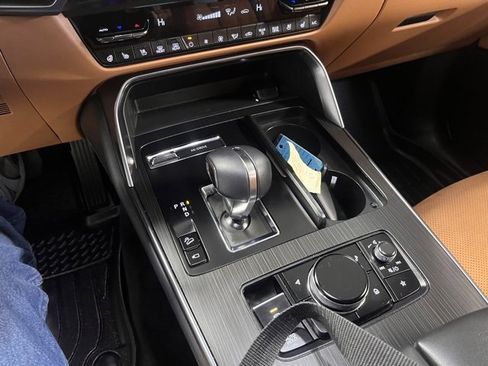 Used 2025 MAZDA CX-70 3.3 Turbo S w/ Premium Plus image 28