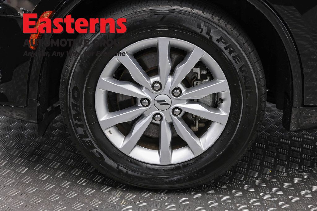 Used 2025 Dodge Durango GT RWD image 32