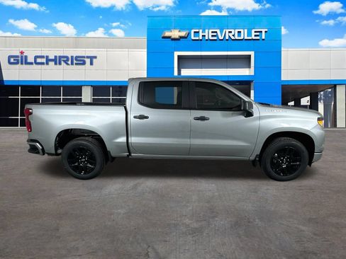 New 2026 Chevrolet Silverado 1500 Custom RWD image 9