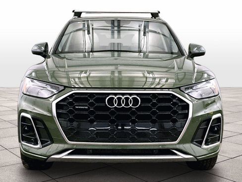Used 2022 Audi Q5 2.0T Premium image 3