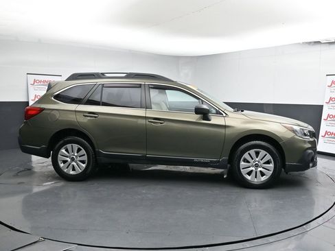 Used 2018 Subaru Outback 2.5i w/ Popular Package #1 image 9