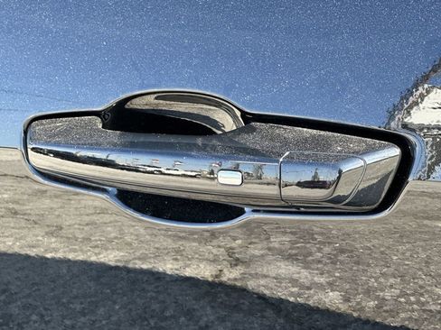 New 2026 Chevrolet Traverse LT w/ Midnight/Sport Edition image 34