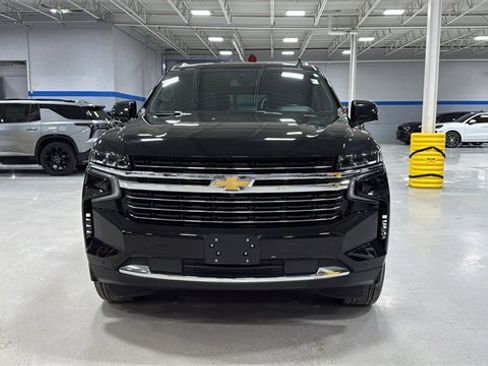 Used 2022 Chevrolet Tahoe LT w/ Luxury Package image 19