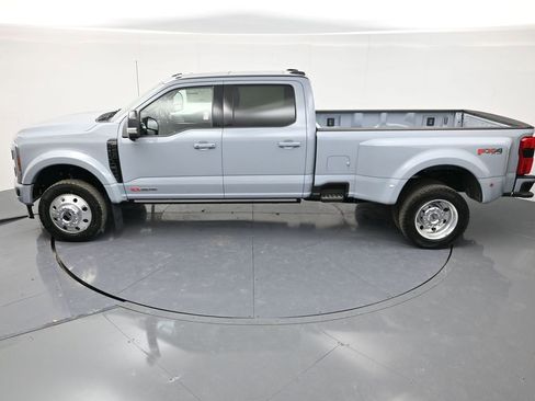 New 2026 Ford F450 Platinum w/ FX4 Off-Road Package image 46