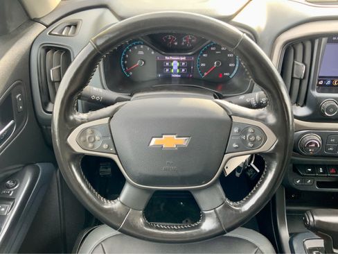 Used 2019 Chevrolet Colorado Z71 image 30