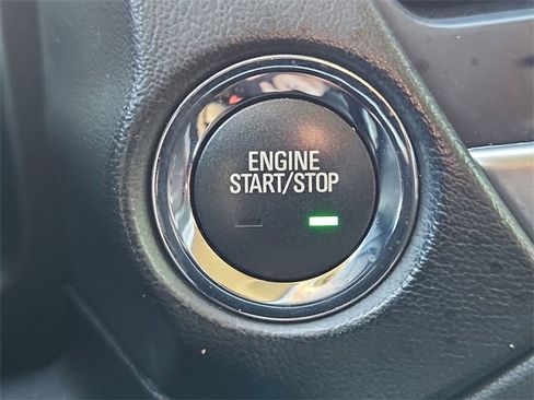 Used 2019 Chevrolet Tahoe LT w/ LT Signature Package image 17