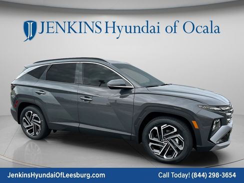 New 2026 Hyundai Tucson Limited FWD image 2