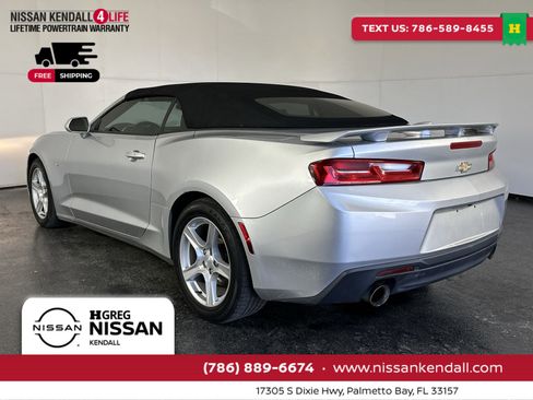 Used 2018 Chevrolet Camaro LT image 8