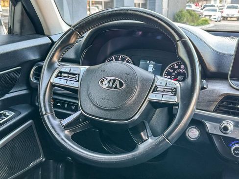 Used 2020 Kia Telluride EX FWD image 19