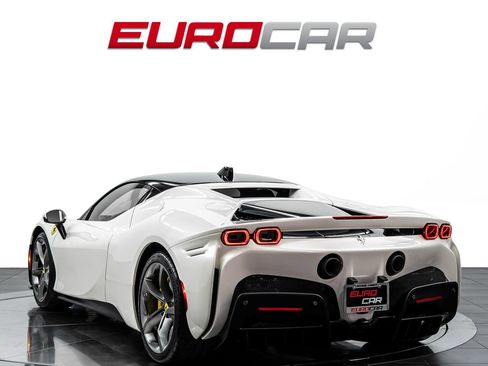 Used 2023 Ferrari SF90 Stradale AWD/4WD image 3