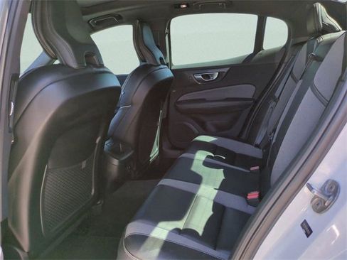 Used 2024 Volvo S60 B5 Plus w/ Climate Package image 10