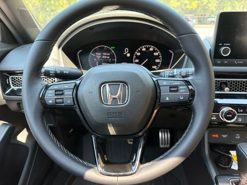 Used 2026 Honda Civic Sport image 23