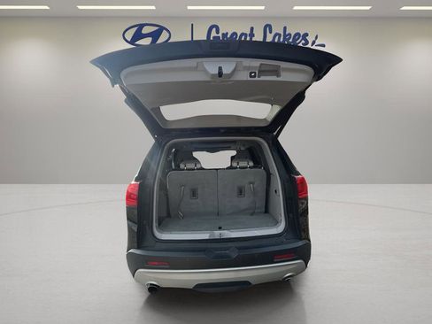 Used 2017 GMC Acadia SLT image 10