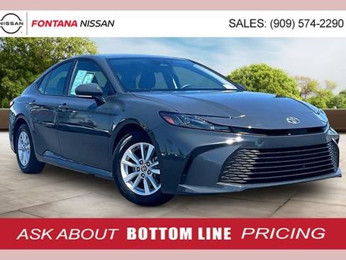 Used 2025 Toyota Camry LE FWD image 1