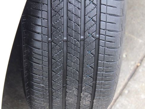 Used 2025 Toyota Sienna Platinum image 15