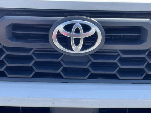 Used 2024 Toyota Tacoma TRD Sport RWD image 4