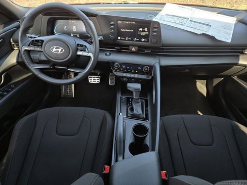 New 2026 Hyundai Elantra Sport image 18