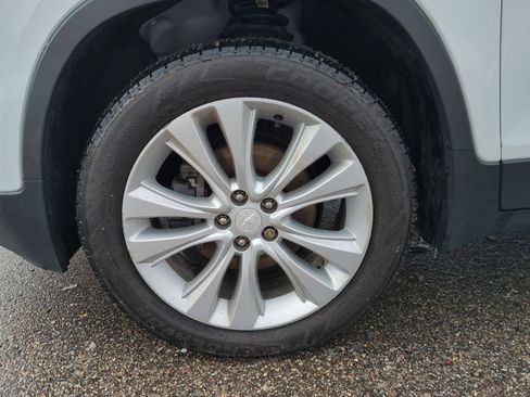 Used 2017 Chevrolet Trax Premier image 24