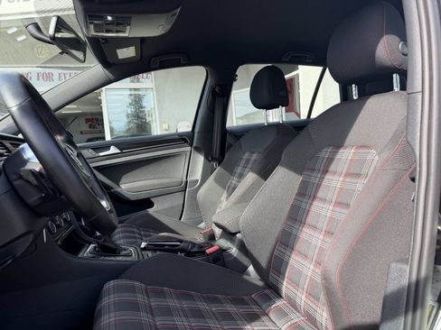 Used 2016 Volkswagen GTI S image 18