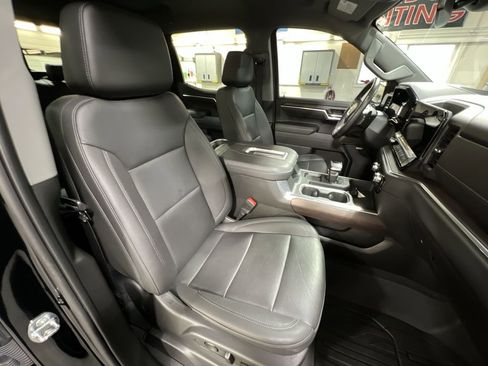 Certified 2022 GMC Sierra 1500 SLT image 28