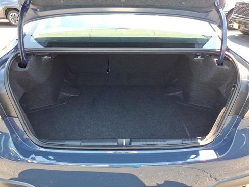 Used 2025 Subaru Legacy Premium AWD/4WD image 18